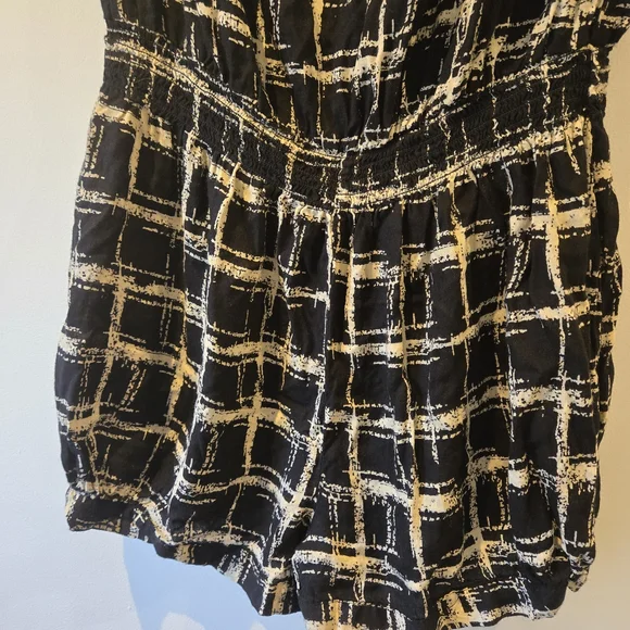 Majora Romper Size Small - Picture 2 of 8